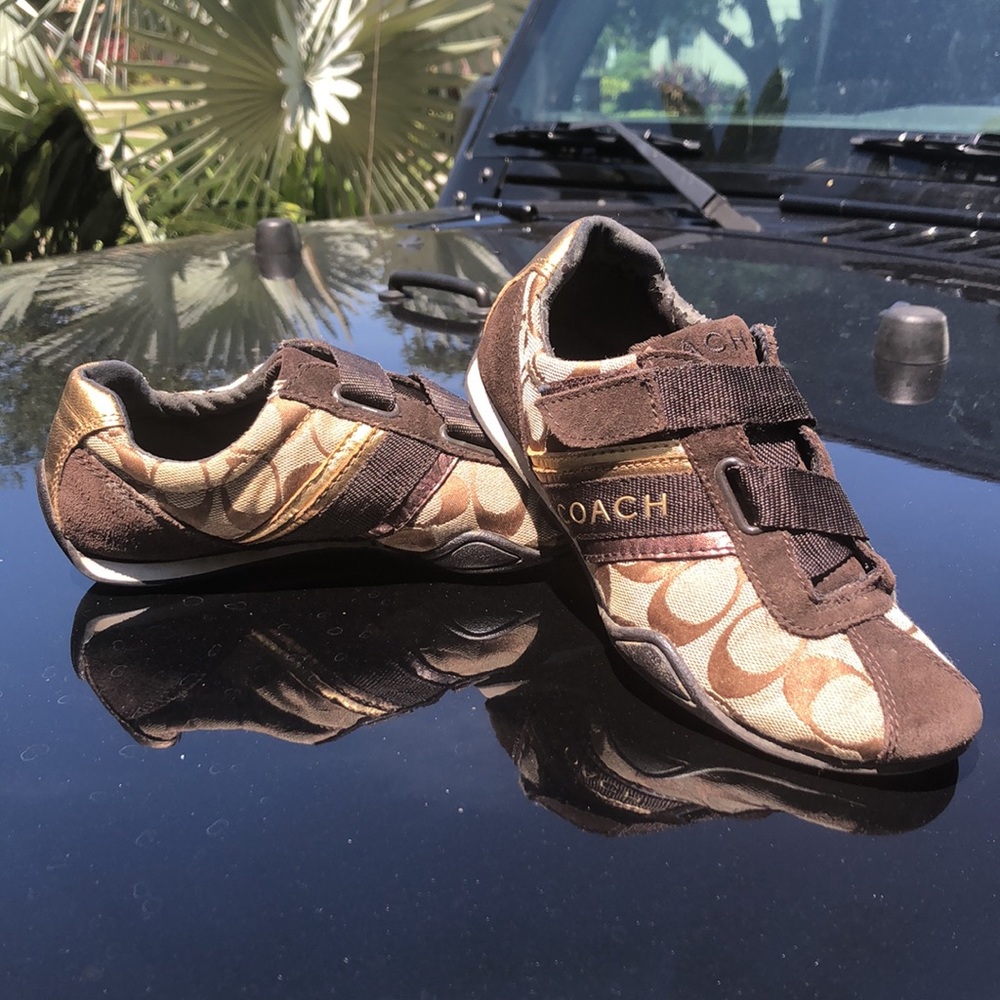 COACH “Jenny” Velcro Sneakers Size 5M